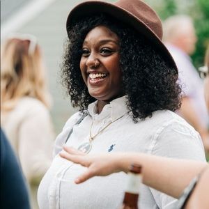 Meet your Posher, Alliah